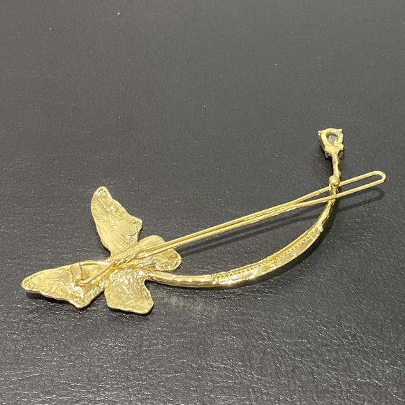 Elegant & Gorgeous Butterfly Hair Clip Accessory - Picture 5 of 6